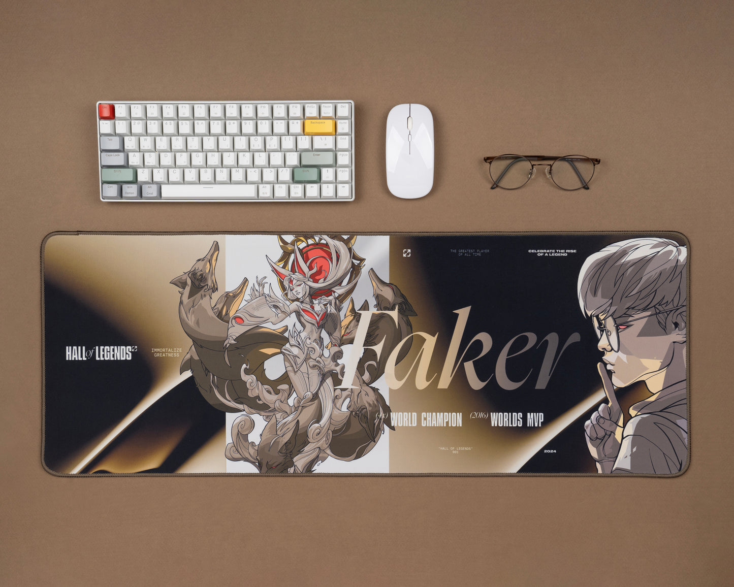 Hall of Legends 2024 Faker x Ahri XL デスクマット