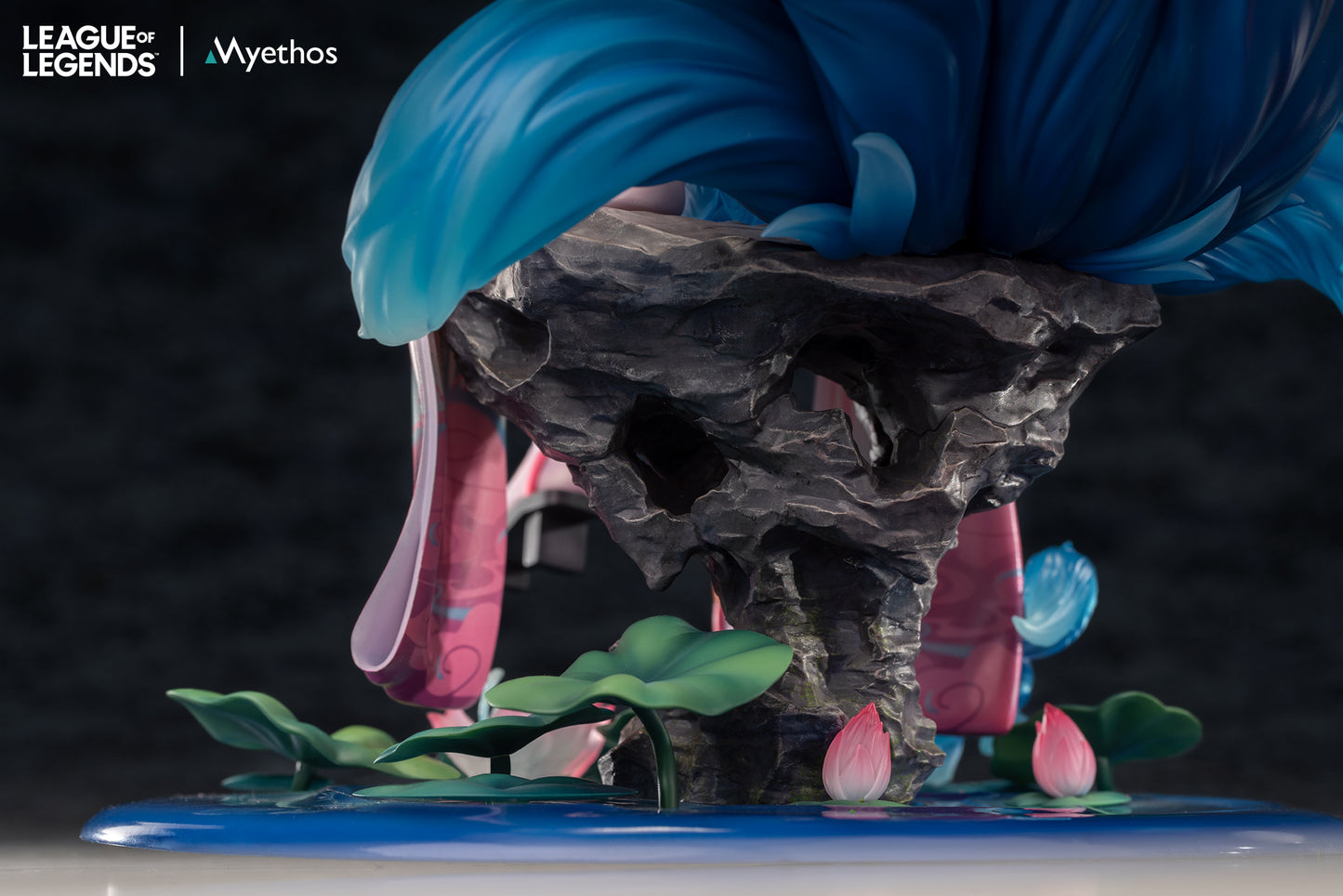 Myethos Spirit Blossom Ahri 1/7 Scale Figure