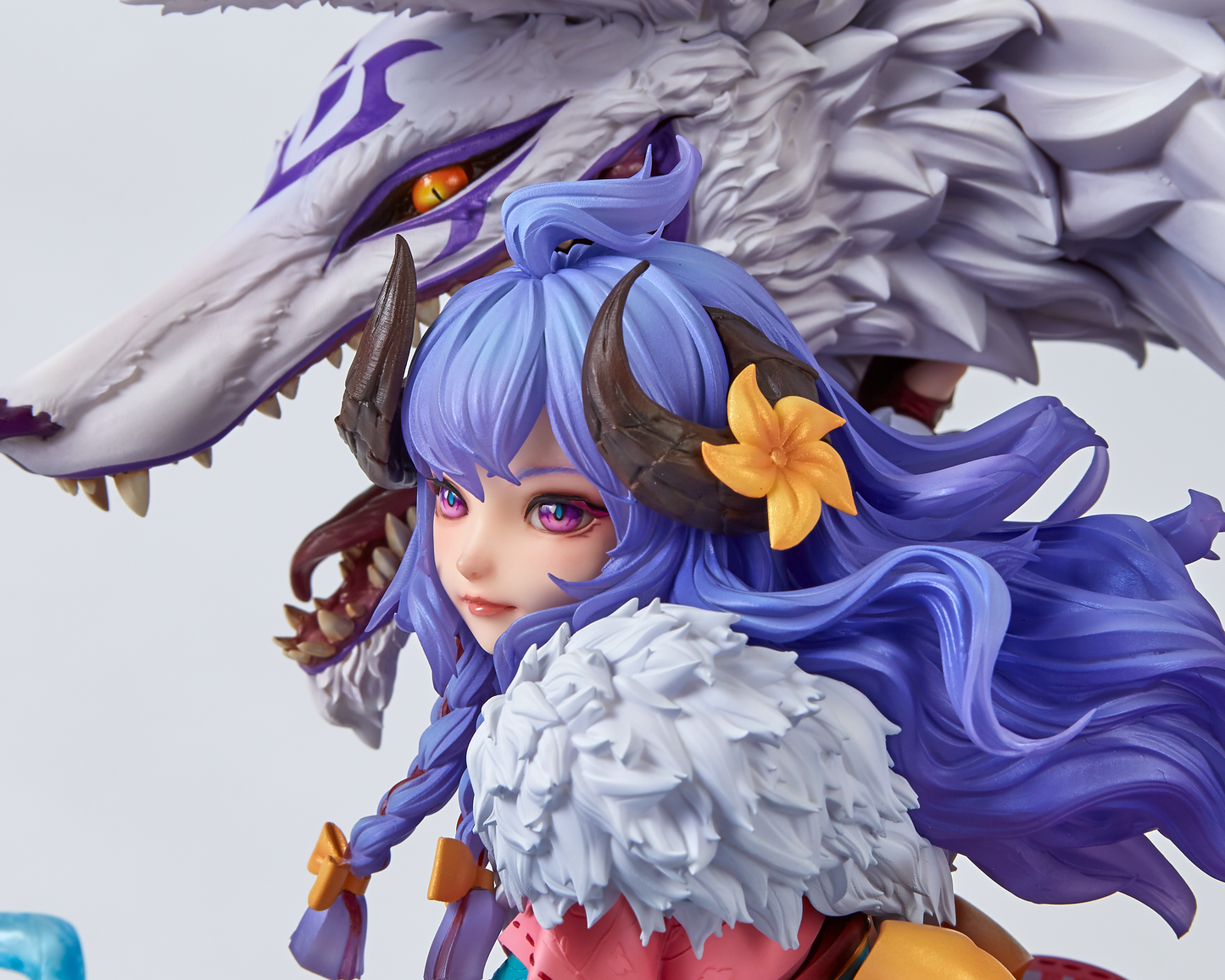 精霊の花祭り キンドレッド スタチュー