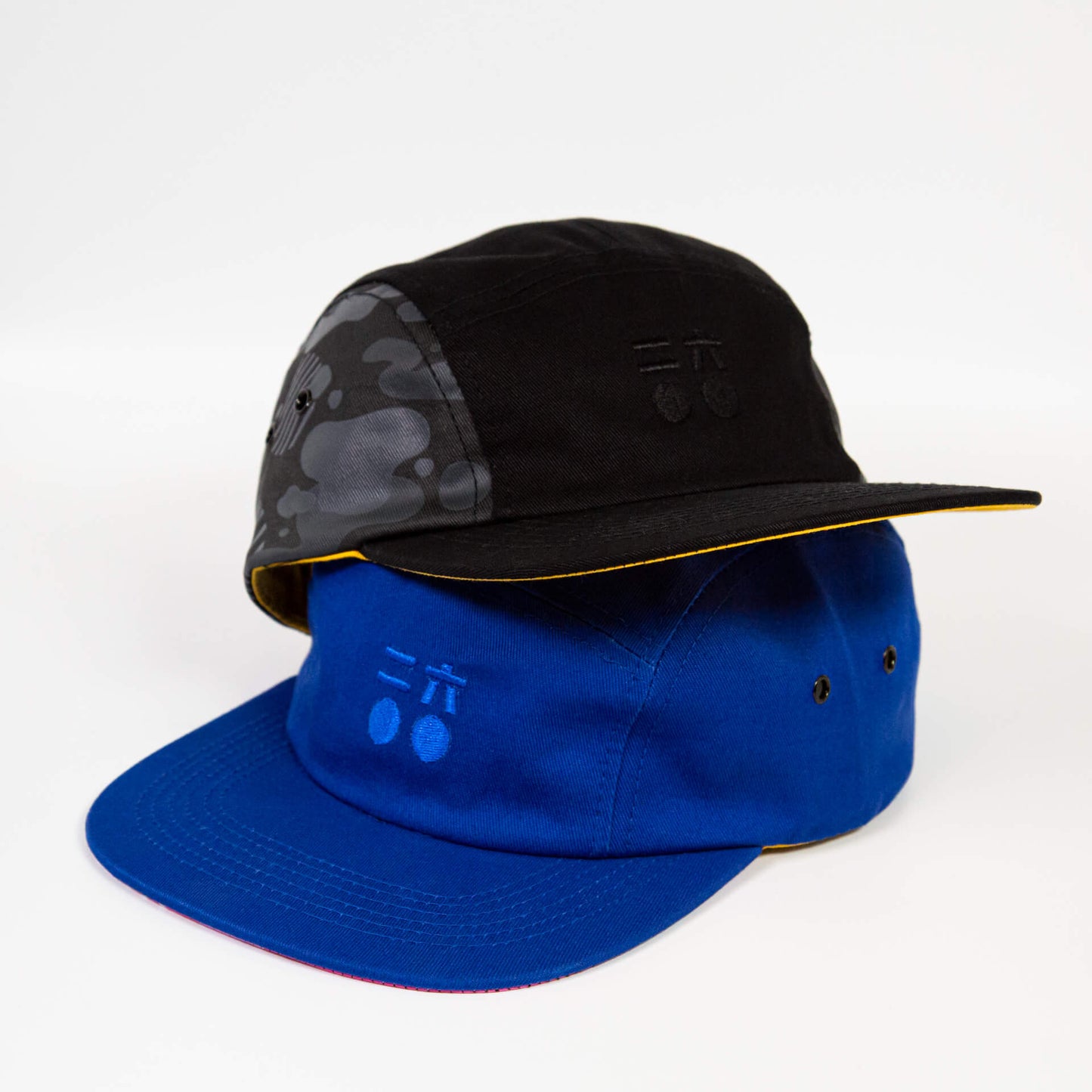 5パネルフラットブリムキャップ（ブラック）