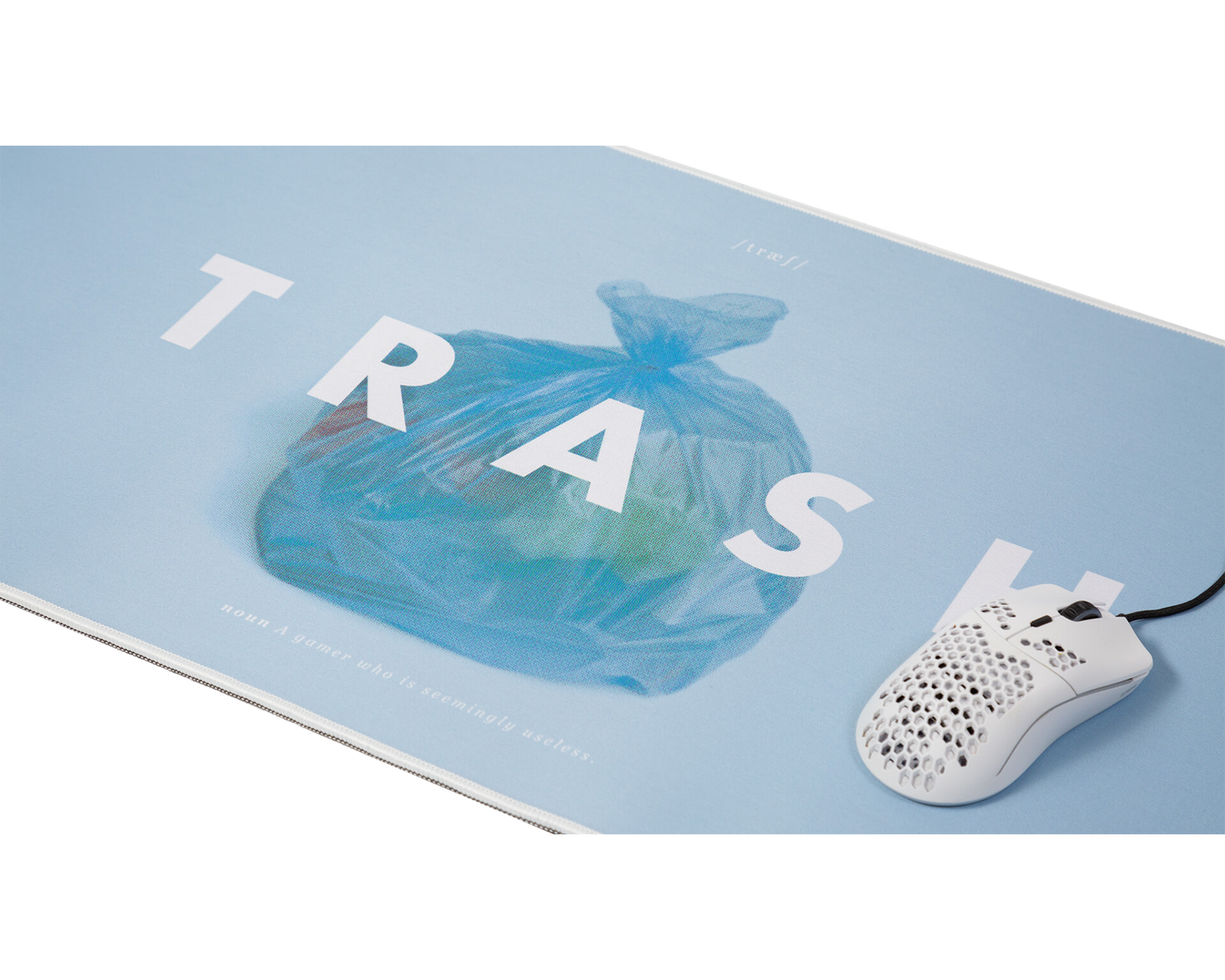 TRASH デスクマット