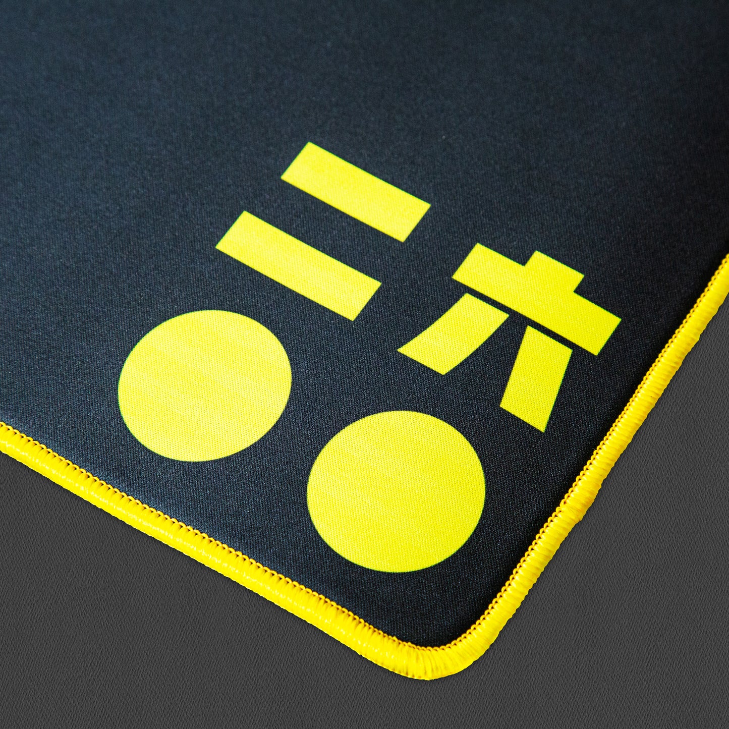 二六〇〇 マウスパッド